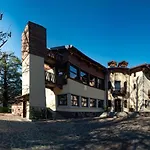 Cavallier Bed & Breakfast Barzio